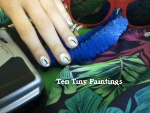 Tacky Tourist Nails in their natural environment - preview